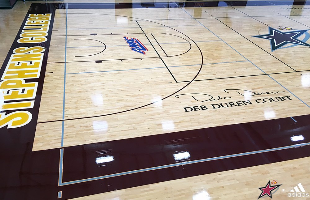 StephensStars's tweet photo. Silverthorne Arena's newly enhanced Deb Duren Court is ready for use. 😃

#AMCSports | #AMCWBB | #AMCVB https://t.co/trApPP0gzG