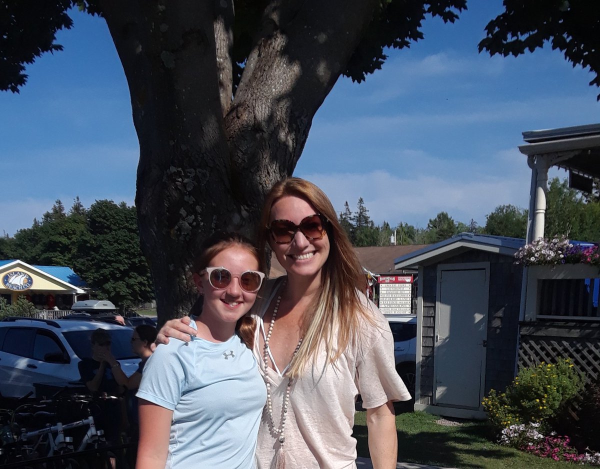 MicMacLeodK's tweet photo. Had the opportunity to meet and spend time with PEI Olympic athlete Heather Moyse.  A very down to earth person who inspires others to explore beyond what they know and achieve what they didn't consider possible. https://t.co/1XBkTFrWjI