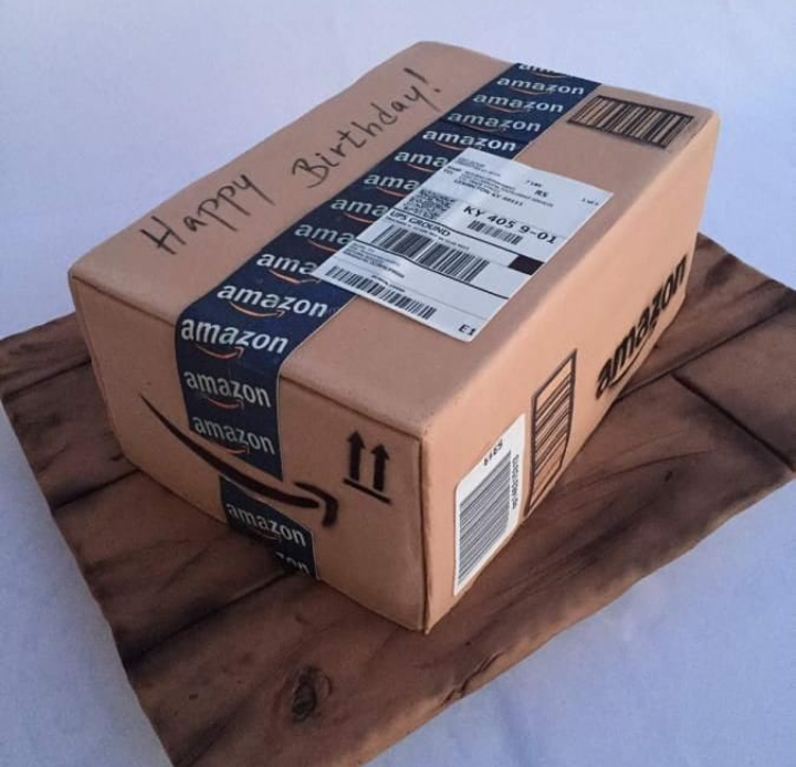 yourlightbulb83's tweet photo. β’ It's a cake!
#Cake
#Torta
#Amazon
#AmazonCake
@amazon β’ https://t.co/qgi7CPUKKC