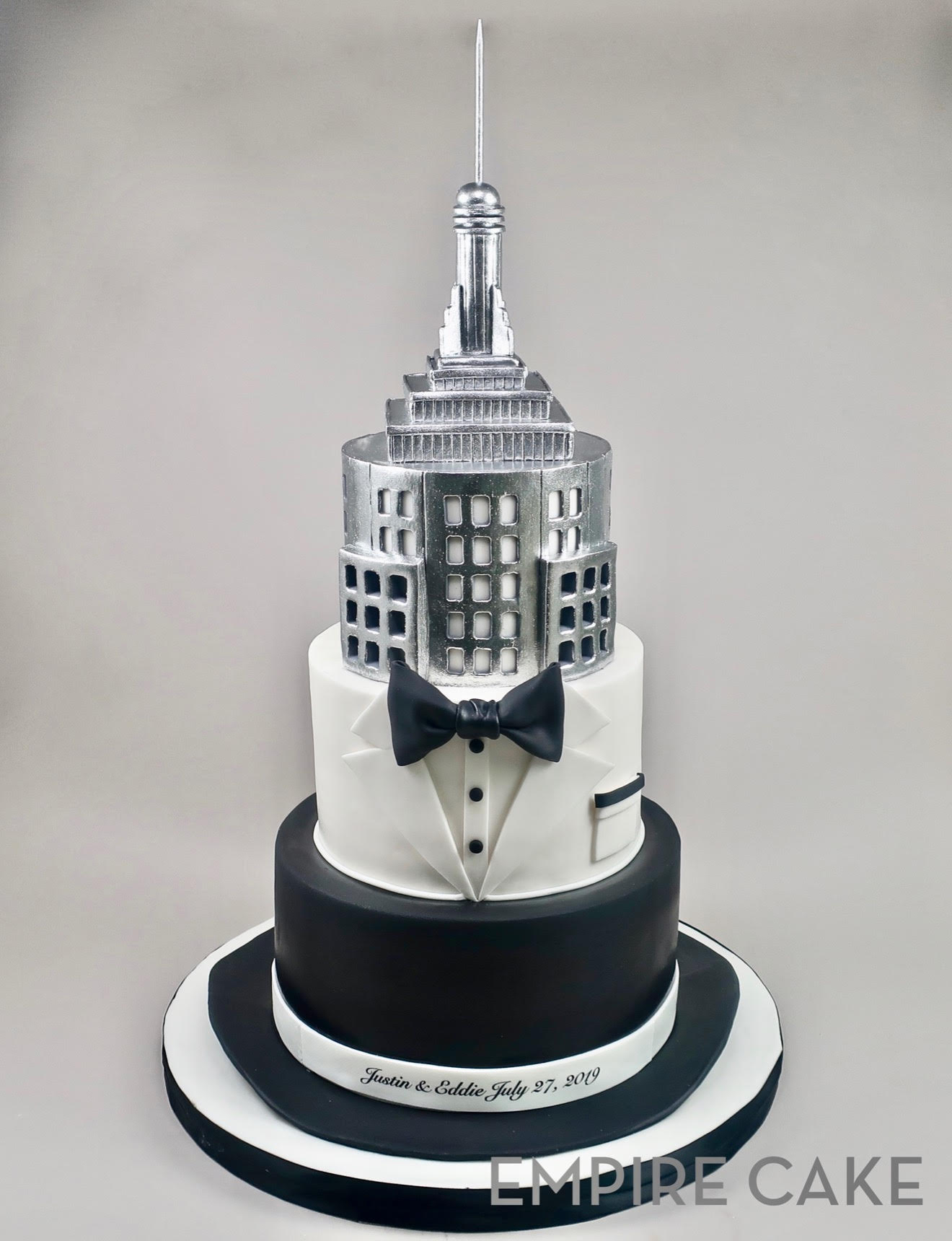 Share 147+ custom cakes nyc latest in.eteachers