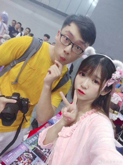 Twitterのコスプレ画像32