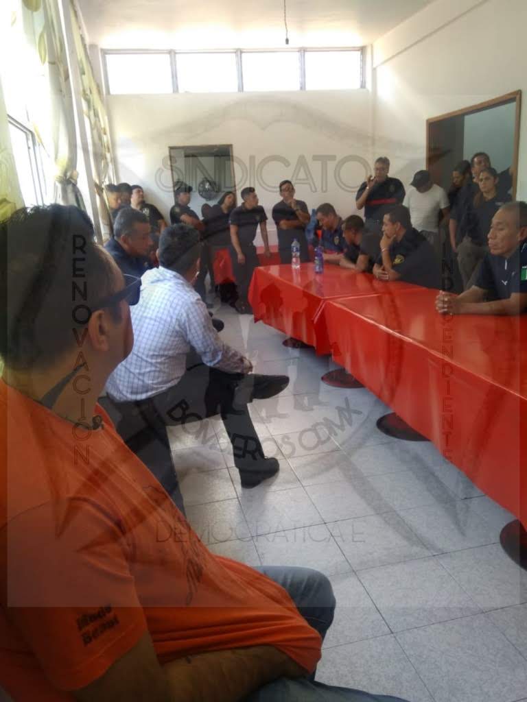 RDIBomberos's tweet photo. Las visitas de hoy Azcapotzalco, Saavedra y Central!
Por un mejor HCB, recuperemos la honorabilidad. https://t.co/39467GTjOm