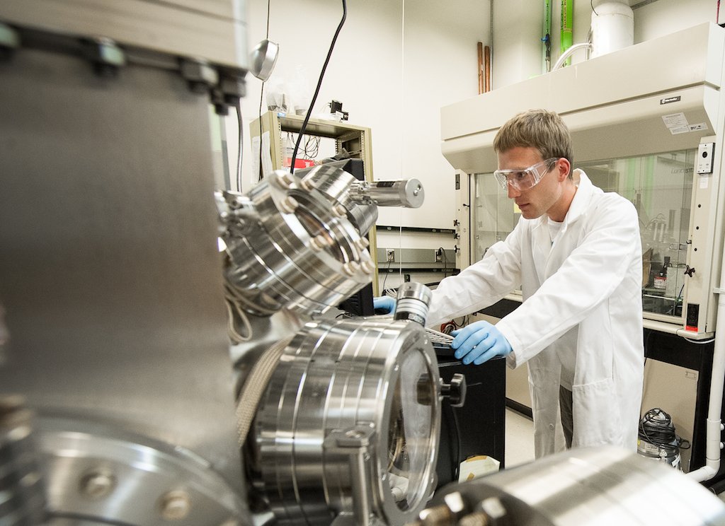 NREL (@nrel) on Twitter photo Three NREL scientists are among 73 selected today by <a href="/ENERGY/">U.S. Department of Energy</a> <a href="/doescience/">DOE Office of Science</a> to receive significant funding for their research as part of their #Energy Early Career Research Program. Learn more about these rising young research stars and their awarded work at bit.ly/2YkKcyT Three NREL scientists are among 73 selected today by <a href="/ENERGY/">U.S. Department of Energy</a> <a href="/doescience/">DOE Office of Science</a> to receive significant funding for their research as part of their #Energy Early Career Research Program. Learn more about these rising young research stars and their awarded work at bit.ly/2YkKcyT