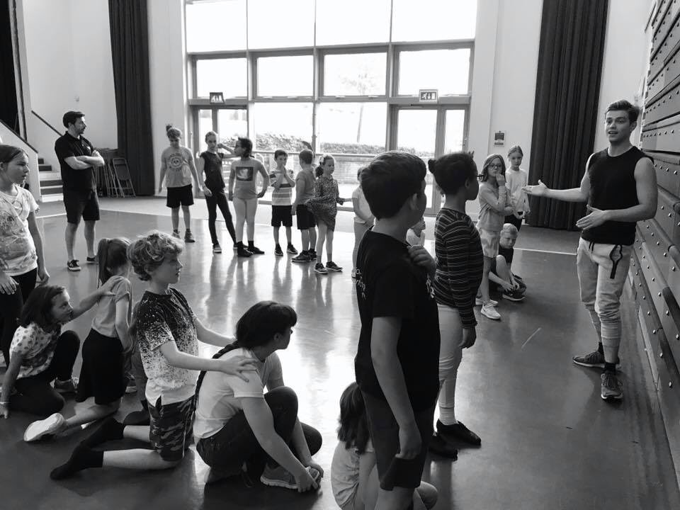 basingstoketheatretrain tweet media