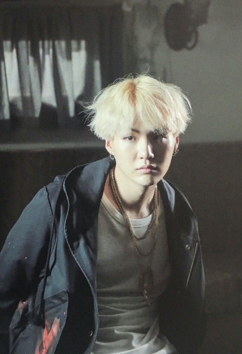 qpe5t's tweet photo. watch out agustd stans being on alert from now on 
now we're waiting #agustmonth https://t.co/xXWCXyyqVY