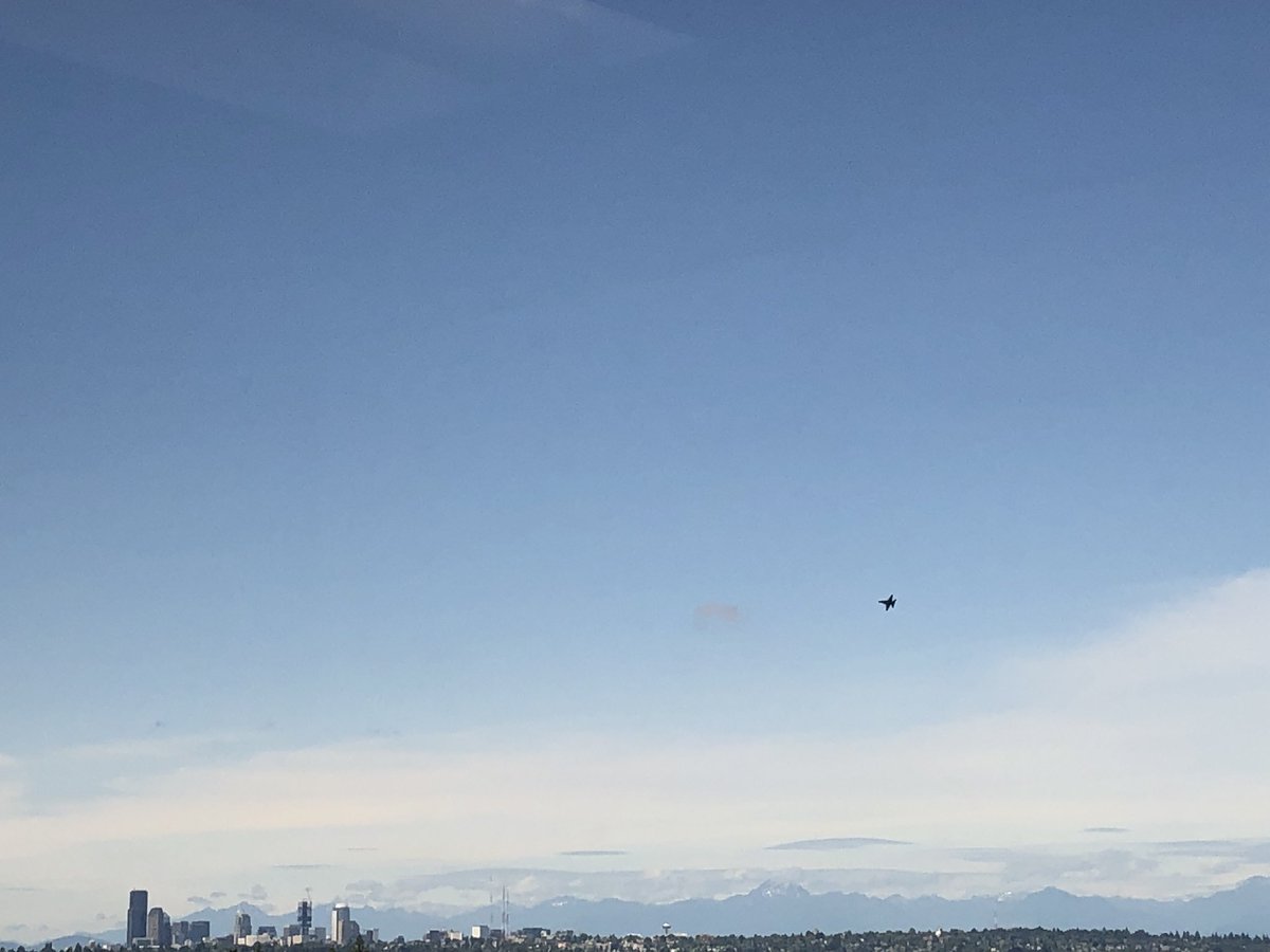Great view of the <a href="/SeafairFestival/">Seafair</a> Blue Angels over #seattle from the @AssuranceIQ HQ today!
