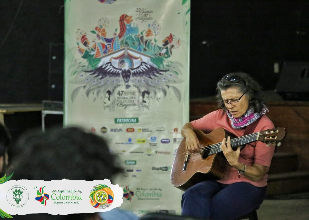 El #FICBicentenarioDeLibertad, da la bienvenida a, Claudia Gómez, con su taller ‘La armonía y el canto’, que presenta en el Teatro Cultural de Tunja, un espacio para conocer de cerca sobre este importante arte.
#SomosBicentenario
#AquíNacióColombia