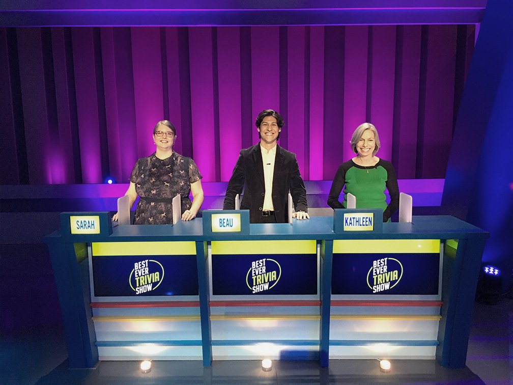 GameShowNetwork's tweet photo. Does Sarah look familiar? She won $10,000 last night! 💸
Can she do it again playing against @muffymarracco, @susannahb and Jonathan Corbblah? Tune in to #BestEverTrivia at 4p to find out! https://t.co/jPZXDJsIf8