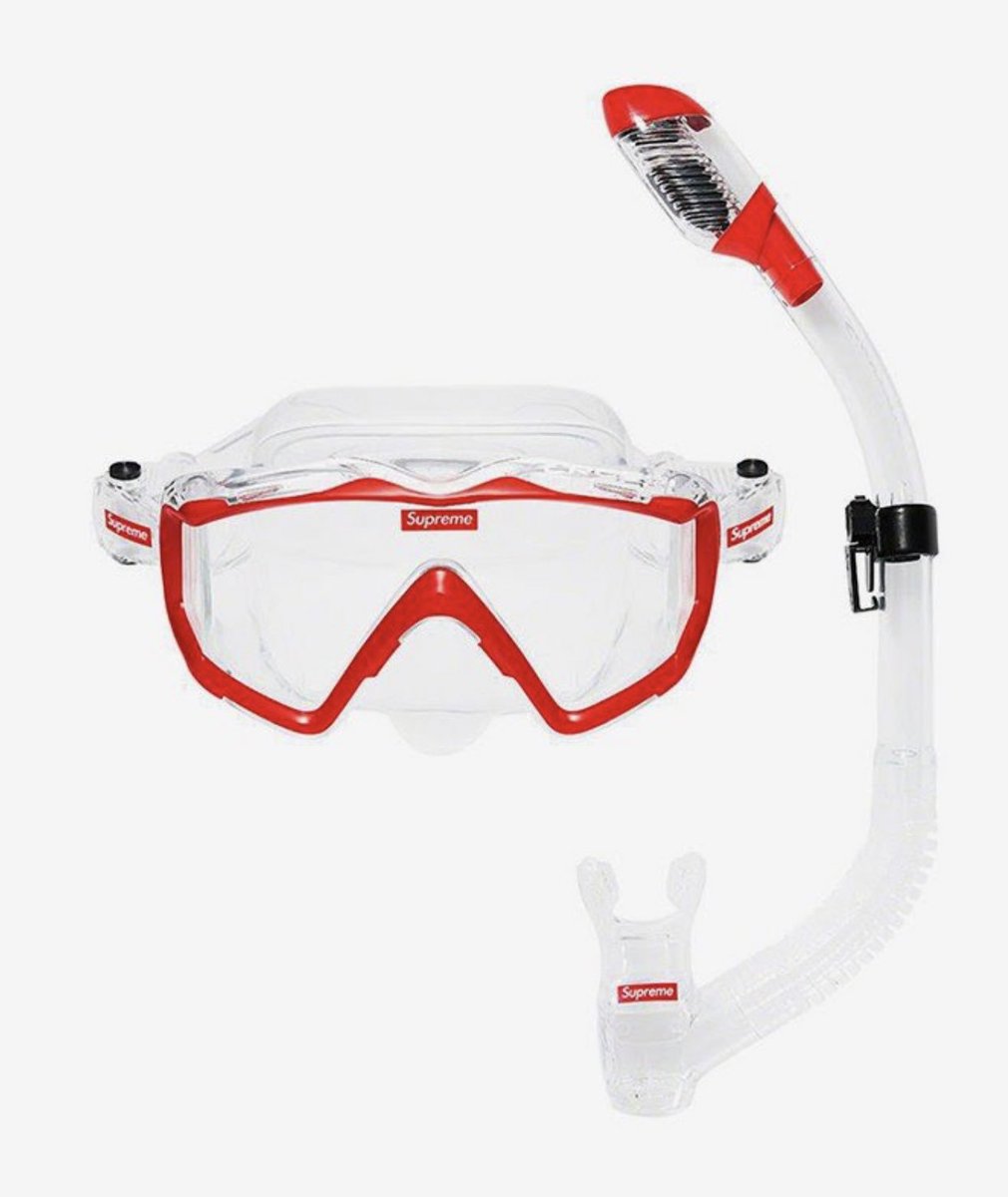 random supreme items