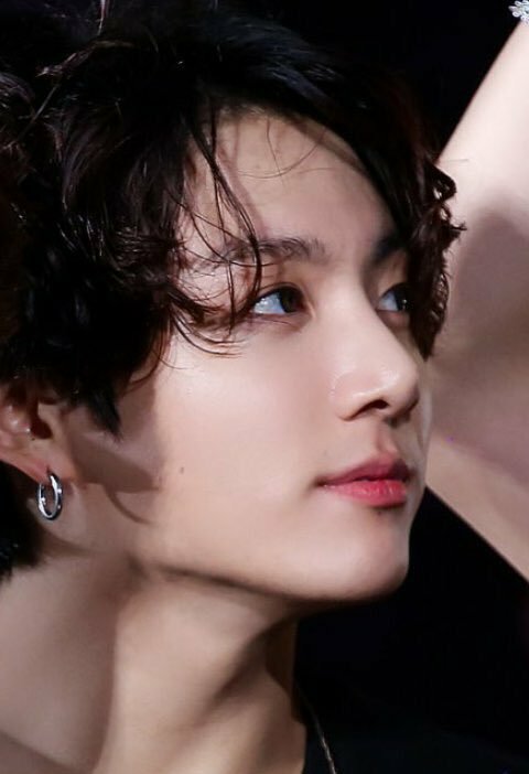 queridojkook tweet picture