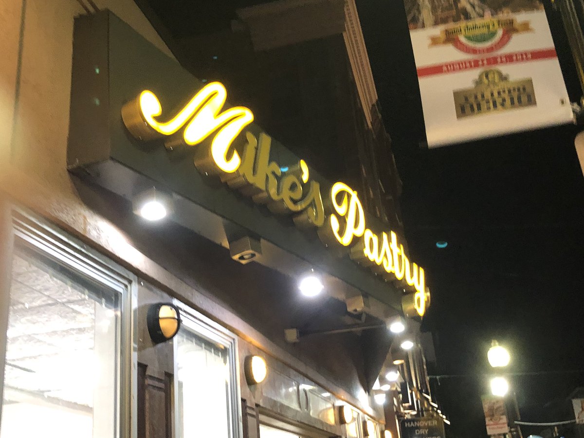 DrChoueiri's tweet image. #TeamMoreCowbell #CarbLoading @PanMass we are coming! #PMC2019