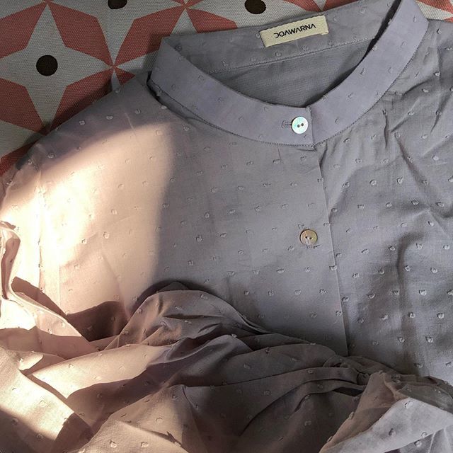 GayaBunda's tweet photo. sekar {SALE}
outer - tunik rubiah
———————————————
lingkar dada 108cm (fit to L)
hitam, putih, abu-abu, coklat muda dan biru tua 
#doawarna #outerrubiah #tunik #rubiah #ramadan #outer https://t.co/BGhSu14zCM