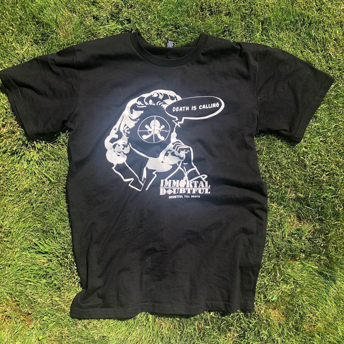 DOUBTFULCO's tweet photo. Saturday @ 12 PM EST
$15 
First Collab For Doubtful 🖤. https://t.co/JZ5zc1grfK