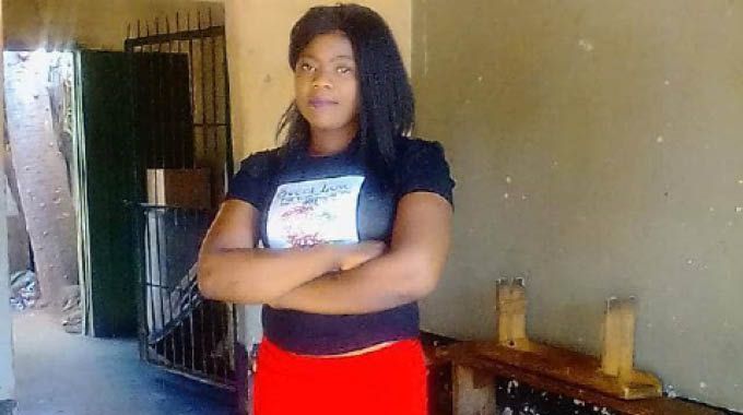 TheInformantZW's tweet photo. Bizarre! Woman shares same house with two lovers https://t.co/OxUHOD6H0o https://t.co/WVttgbLFUo