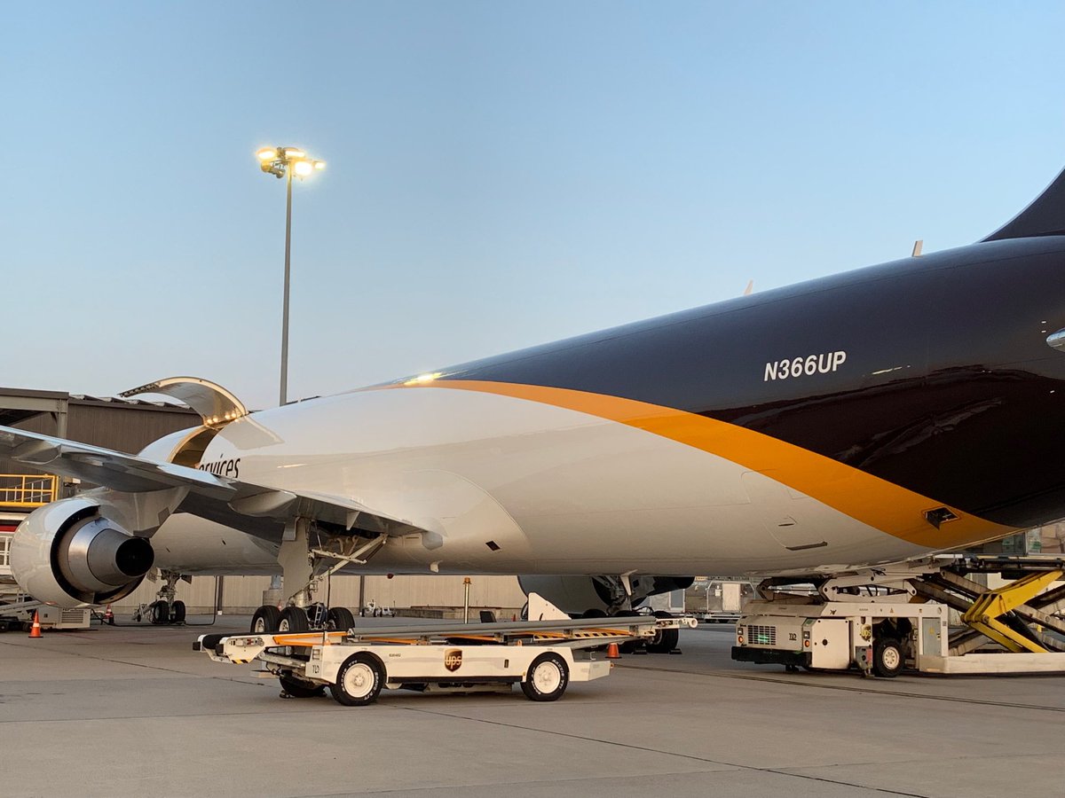 CTAir2's tweet photo. Welcome to the fleet N366UP on its first revenue flight to the Bradley Gateway. It even has that new airplane smell. ⁦@NortheastUPSers⁩ ⁦@UPSAirlines⁩ #newboeing767 https://t.co/tWTIuIyHlG