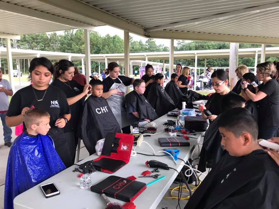 AdventureAcaAPS's tweet photo. Our 2nd Annual Back to School Bash was a success! It was great to see so many students and parents . We are excited about the new school year!
Special thanks to New Beginning College of Cosmetology for providing haircuts for students and to K &amp; C’s Premium Shaved Ice. https://t.co/gE9NwKhgdZ