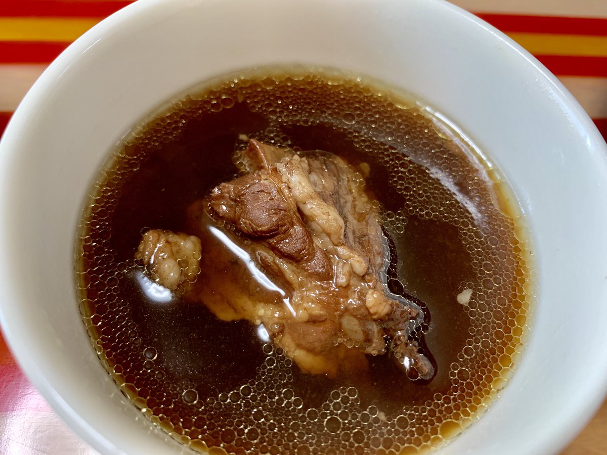 いよちゃん いよモーニング 咖喱肉骨茶 いよいよ明日 華麗なる食卓レシピ三次元化 で提供する咖喱肉骨茶でモーニングです 漢方の風味とピリリとしまるインドスパイスの風味が体を活性化させます 冷たいものばかり食べて弱った体に