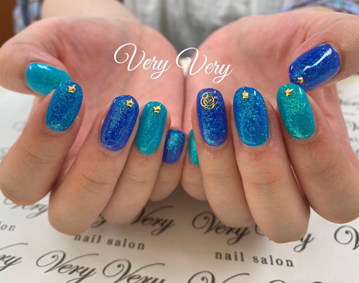 ネイルサロンveryvery V Twitter ブルーネイル 青ネイル キラキラネイル 夏ネイル 海ネイル スターネイル 星ネイル バラネイル メタルパーツネイル 海ネイル 推しカラーネイル 札幌 ネイル 札幌ネイルサロン ネイルサロンベリーベリー ネイルサロン