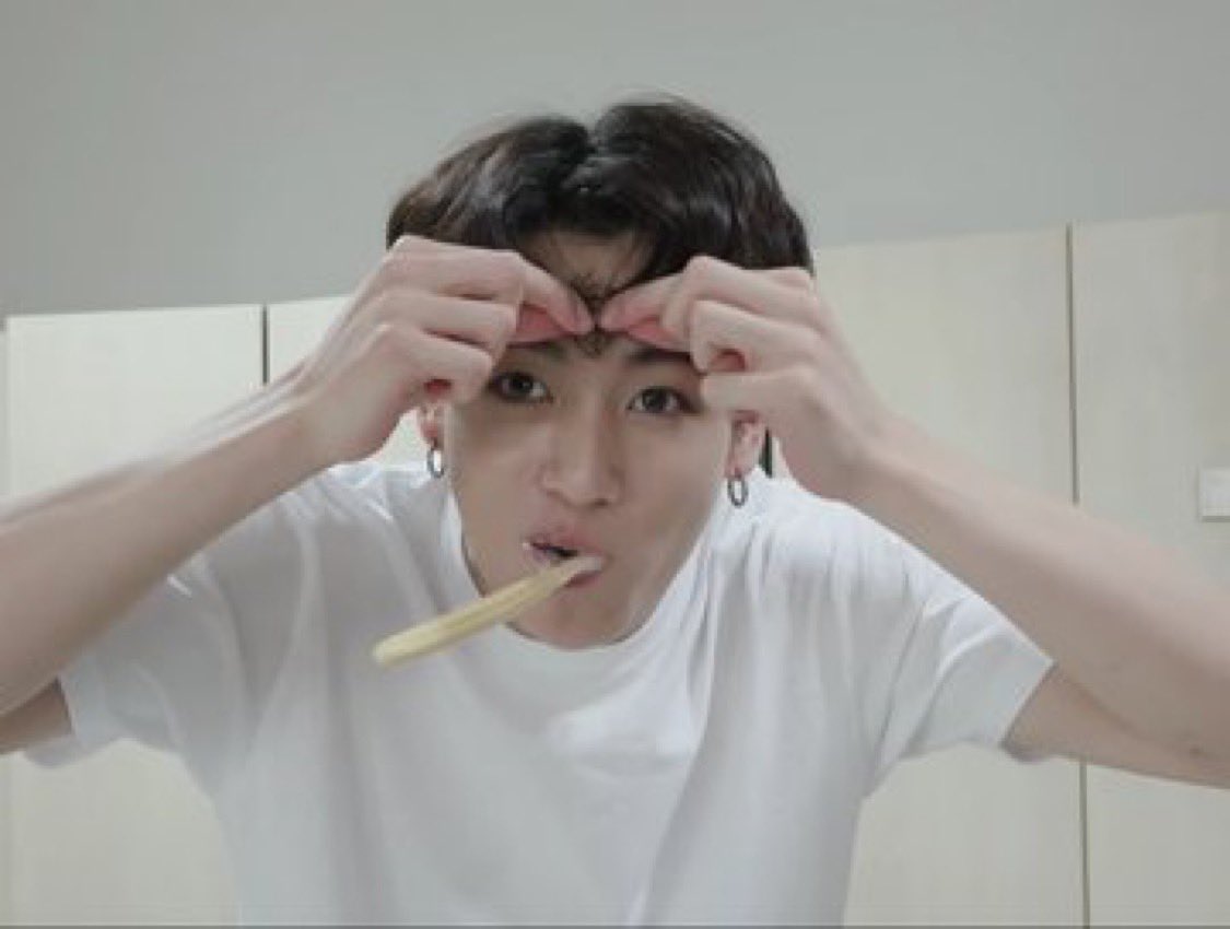 army_Jk_honoka's tweet image. 정국のセンイルまで１ヶ月をきりました！
そこで、、！
いいね、RTを901を目指します！！！！！
フォロワーさんは決して多くはないですが、armyさん！御協力お願いします🙏💕
정국の笑顔が見たい♡
#정국 #armyさんスルー禁止 #방탄소년단
 #防弾少年団 #センイル企画
#army協力お願いします
@BTS_twt