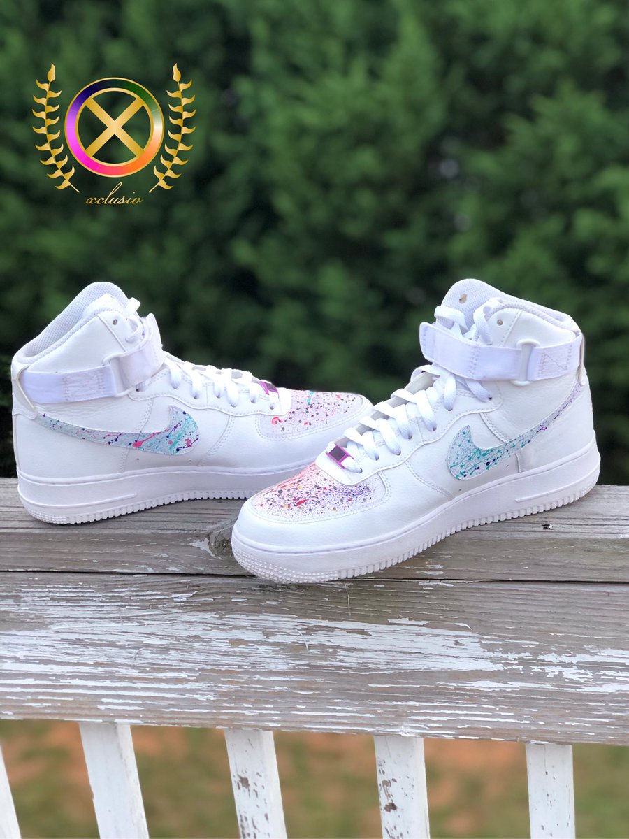 Tag someone who need these‼️
Custom AF1’s 🎨 .
Contact via DM or email for all questions/inquired 💯
.
.
.
.
.
#customshoes #customizerdepot #angelusdirect #angeluspaint #angelusshoepolish #airforce1 #nike