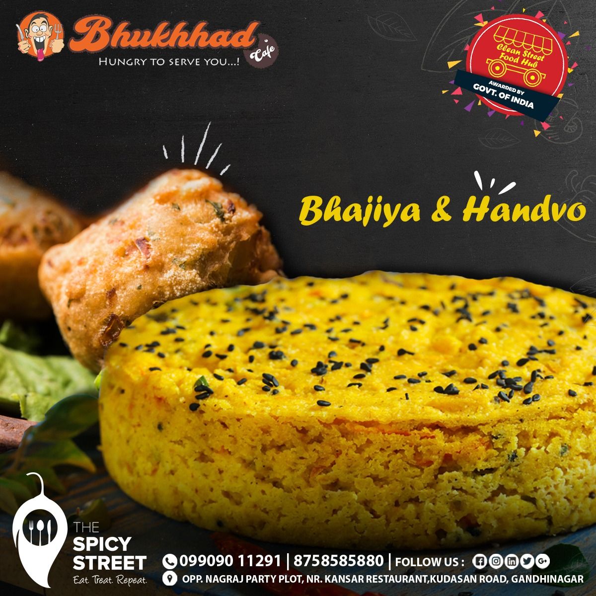 Happiness is a tasty Gud wali Tandoori Chai with Handvo & Bhajiya at The Spicy Street.
.
.
#TheSpicyStreet #Kudasan #Gandhinagar #Ahmedabad #Handvo #Bhajiya #TandooriChai #Tandoori #Chai #GujaratiNasto #Nasto #GujaratiThali #GujaratiFood #BestDish #GujjuFood #GujjuLover