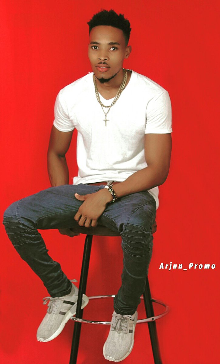 Arjun_Promo's tweet image. So fine 💦🔥
#FirstTweet ✌