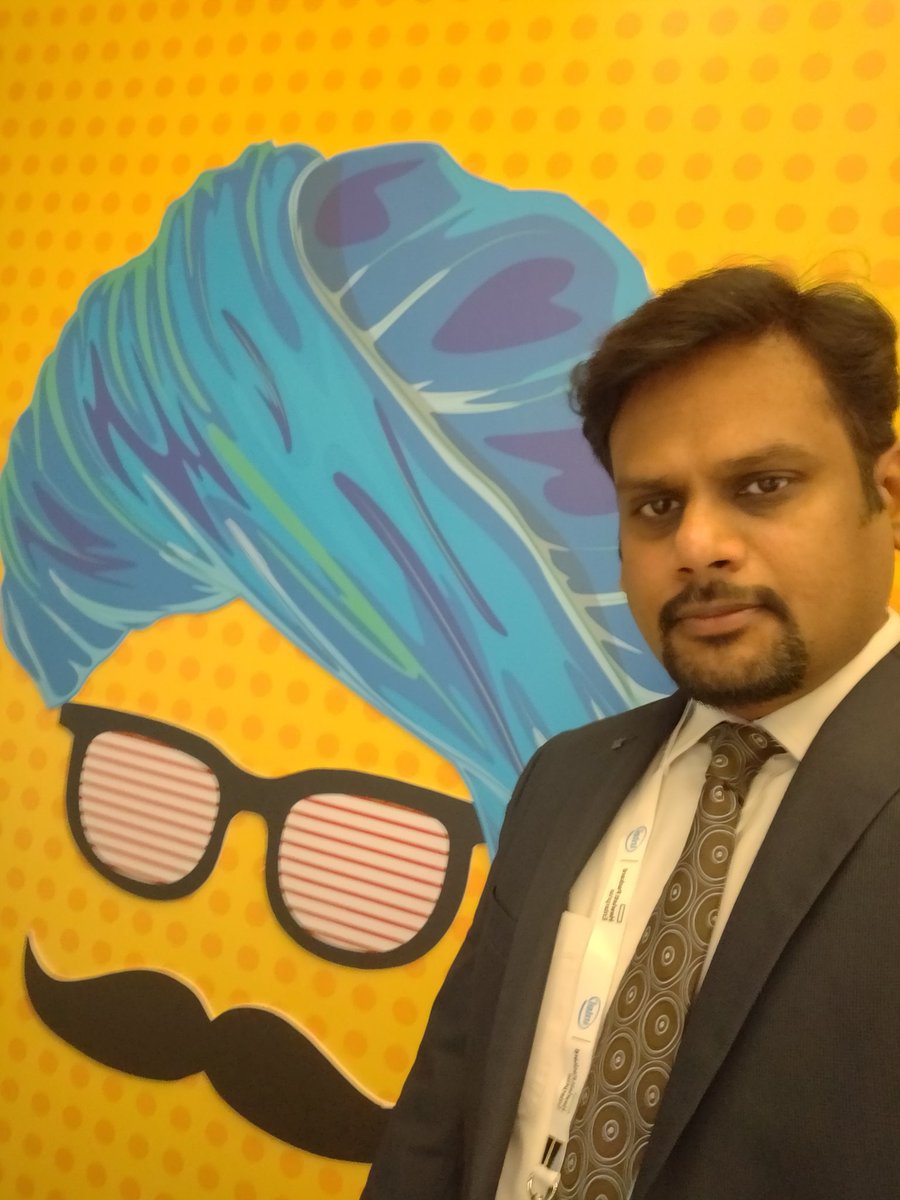 VJOnline24x7's tweet image. #hpemotb Day 2 #intelligentdata