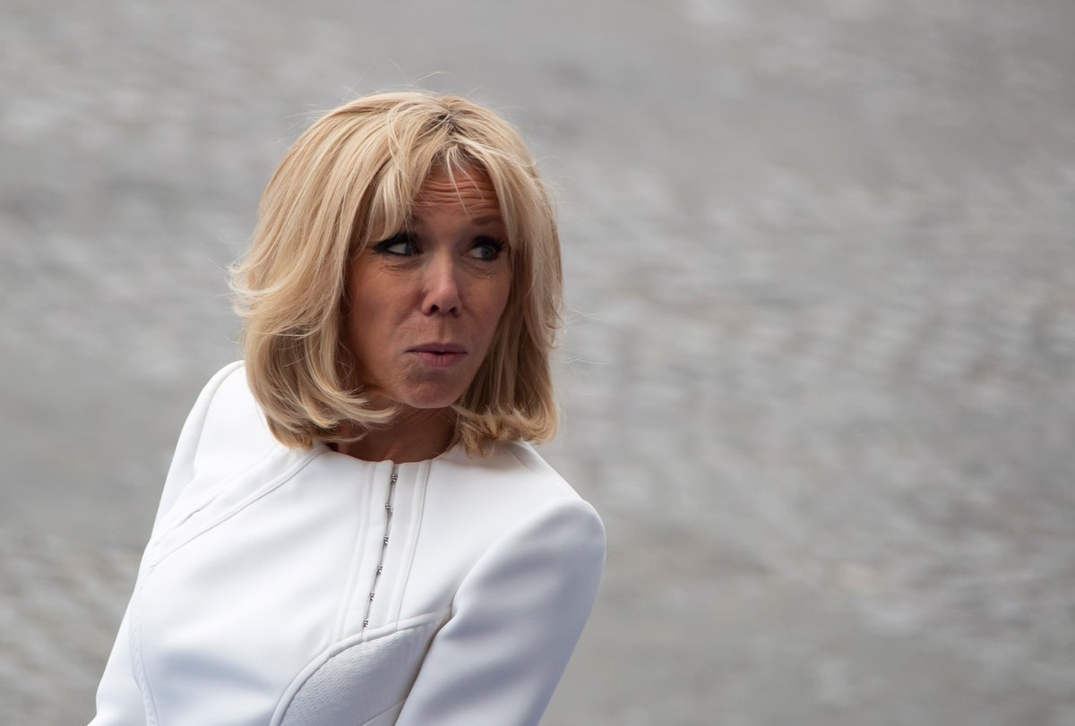 Midilibre's tweet photo. #BrigitteMacron hospitalisée pour une opération de chirurgie esthétique https://t.co/Sk2CT6NYzn https://t.co/bDa9BGnp59