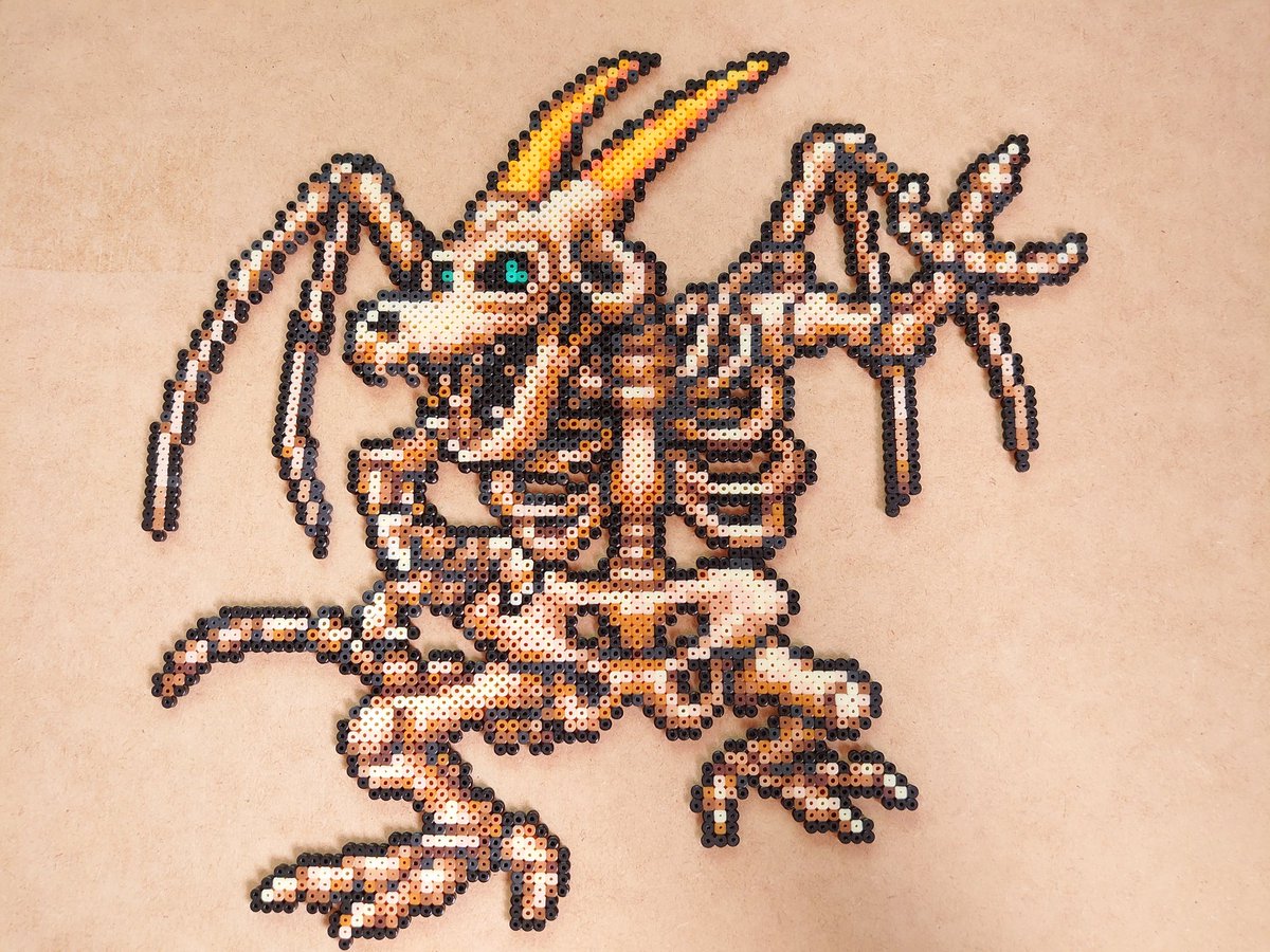 あせろら على تويتر スカルゴン オクトリーチ どちらも配色に苦労しましたが楽しくできました ドラクエ アイロンビーズ ミニフューズビーズ