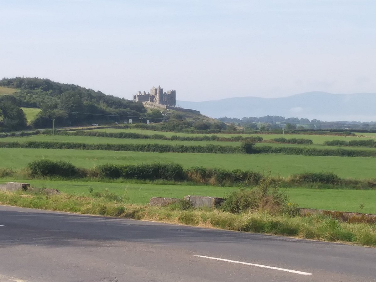It won't be long til our cyclists get to Cashel @lilblueheroes
