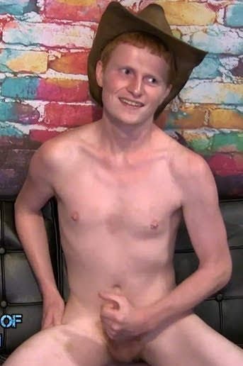Yee Haw! Anyone ever tell you that cowbow cum tastes like bud light? #Ginger #Twink #Cowboys  #Southern