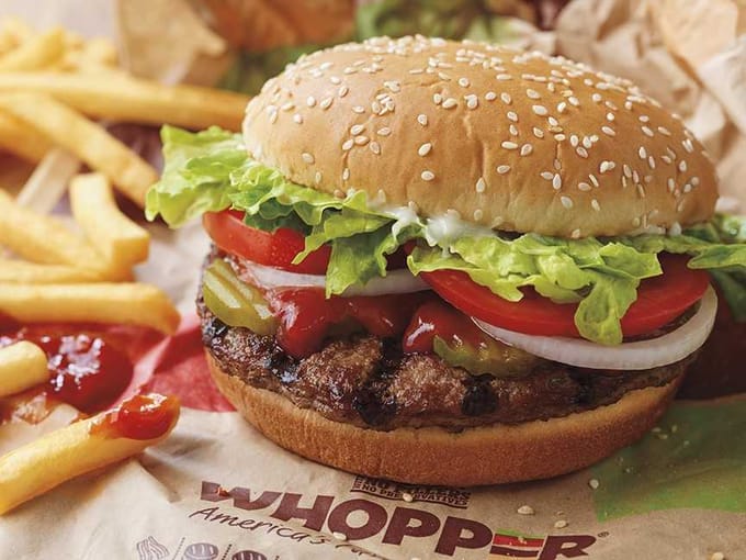 KabarakFinest01's tweet image. After having fun at the Theme park, The best way to relax is watering your throat with the best meals ever #TwoGoodToBeTrue