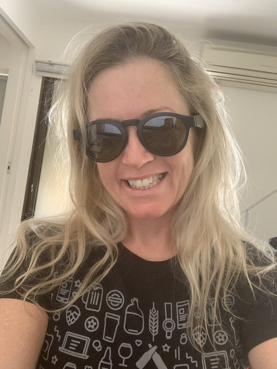 Jae28's tweet photo. What a great surprise; my husband bought me a pair of Bose sunglasses ... yes, they link to my iPhone and I can listen to music and podcasts, etc., with them. Wow! #awesometechnology https://t.co/lRskLfyXjn
