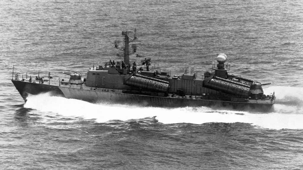 The Iraqi 440th Bde was suffering its own problems, navigation & weapons systems on both boats were malfunctioning. Soviet technicians who were onboard to train the crews worked to fix the issues but the missiles on one boat & the radar on the other were now out of action /55
