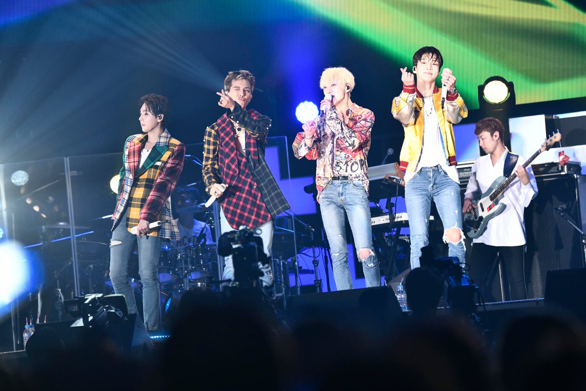 sportsseoul_jp's tweet photo. #WINNER『#WINNERJAPANTOUR2019』 幕張メッセ千葉公演にて1万人を魅了
https://t.co/qrR7eMNg3X

#WINNER_WE #WE https://t.co/fozRfgbRgN