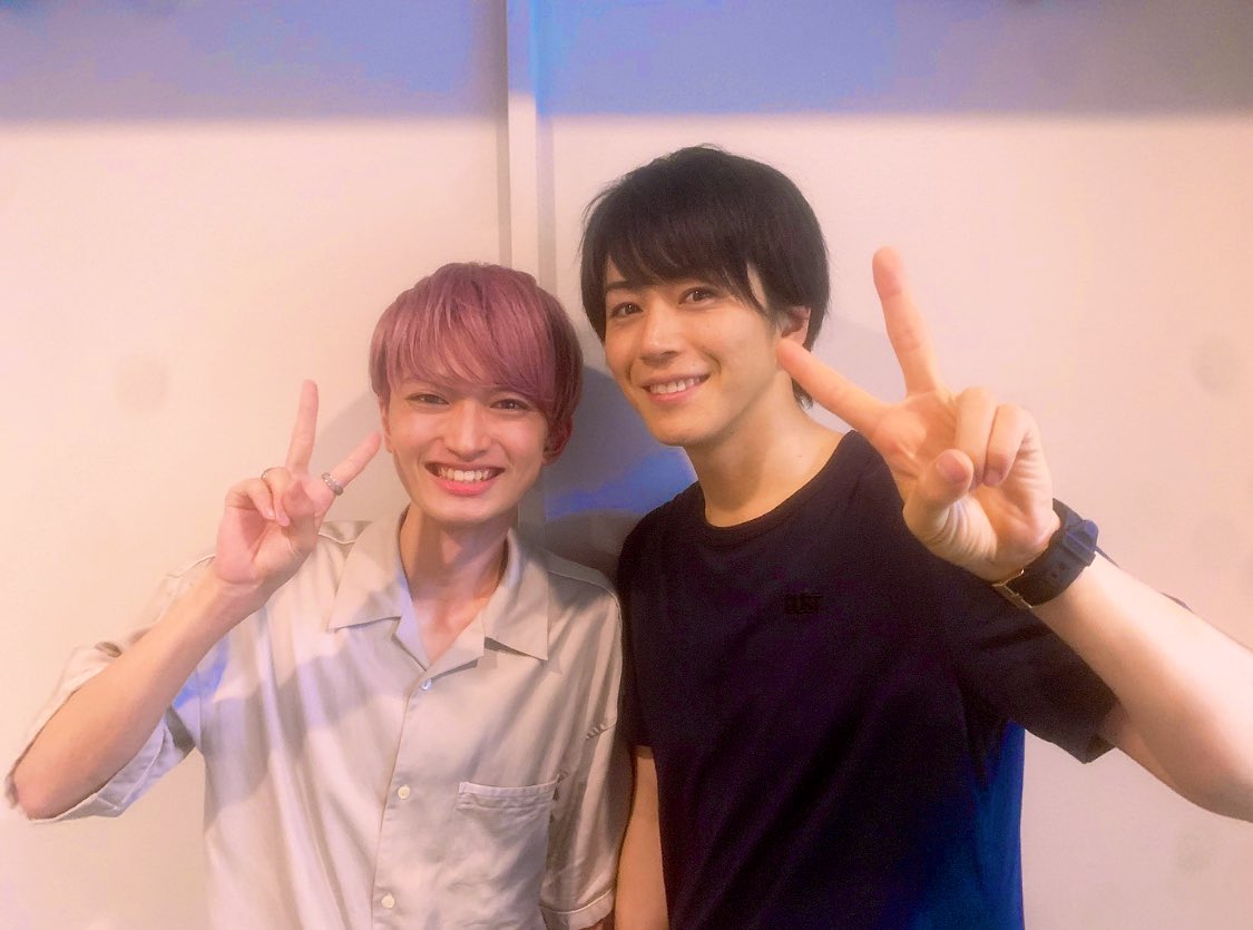 O Xrhsths 石橋弘毅 Sto Twitter 廣瀬智紀さん主演の舞台 Hero を 観劇させていただきました Prince Of Legendで共演させていただいて以来 お世話になっている大好きな先輩です 笑いあり涙ありで 最後には勇気をもらえる そんな素晴らしい舞台でした 映画化