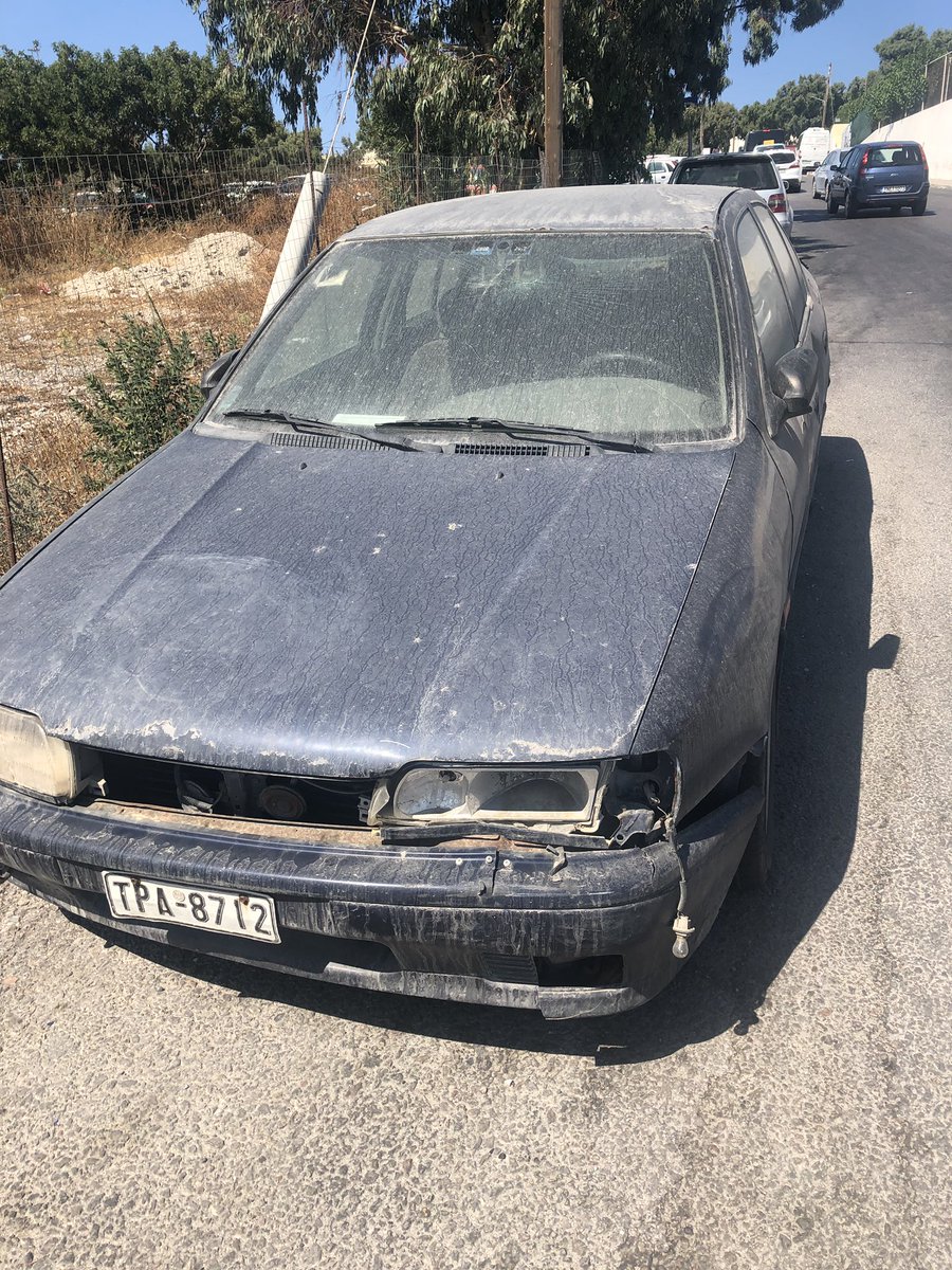 menandmotorstv's tweet image. Not quite the car I was promised from Hertz when I arrived in Santorini