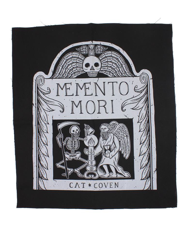 моменто мори сереводом. Nomento mofi перевод на русский. Memento mori перевести. моменто мори. надпись помни о смерти.