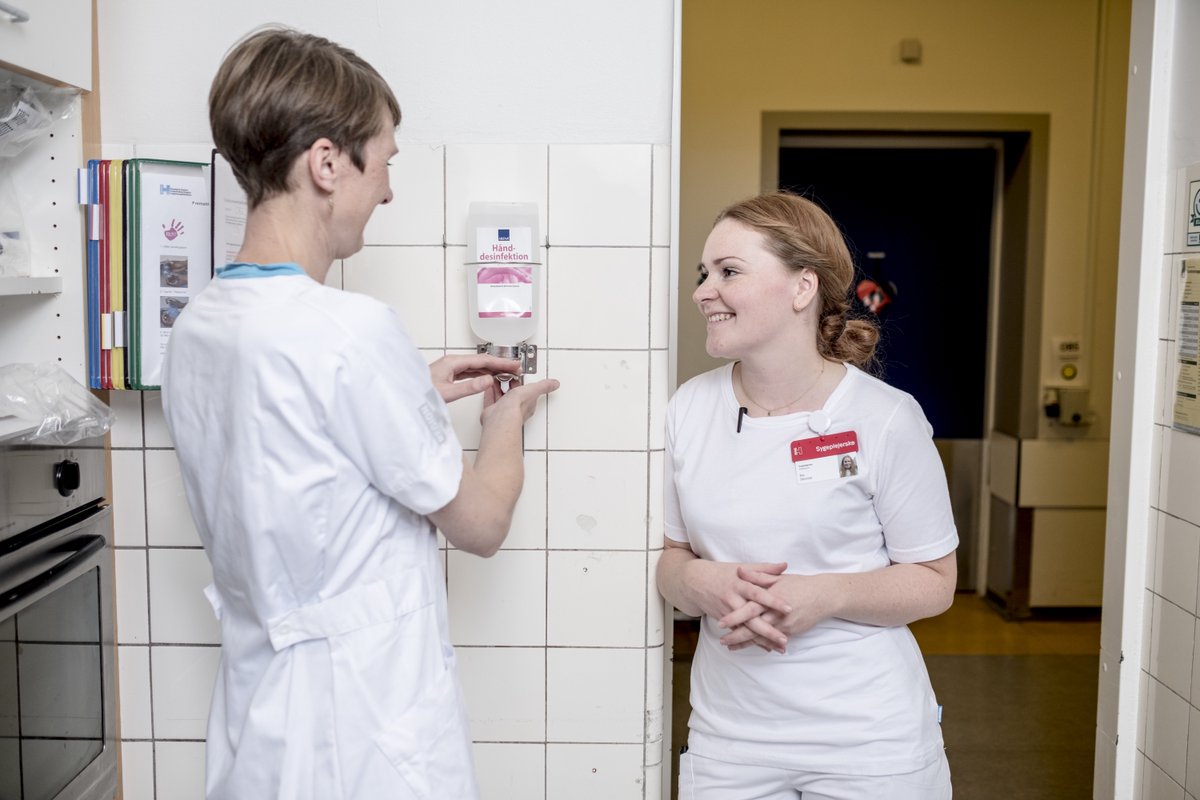 Hand hygiene is the key tool in combating hospital-acquired infections. To date, direct observation is the most common method of measurement. But does it provide reliable compliance data?

hubs.ly/H0k3YPt0

#patientsafety #compliance