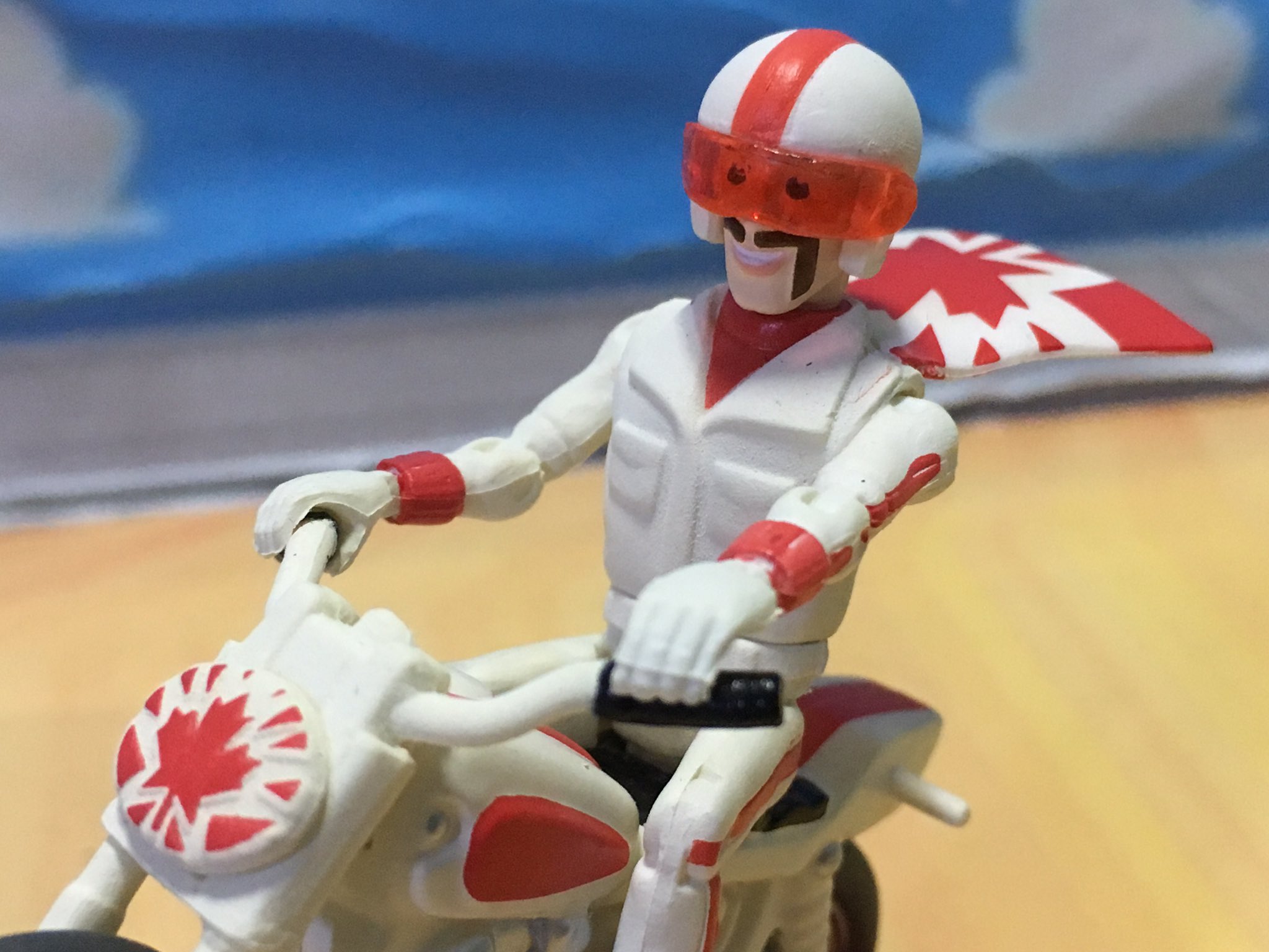 デュークカブーン　トコトコ　フィギュア　トイストーリー　ディズニー　カナダ デュークカブーン トコトコ フィギュア トイストーリー