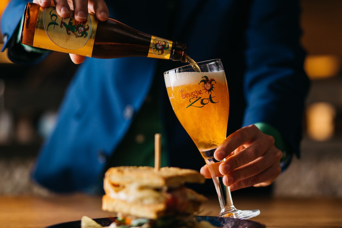 Bieeeer! We bezingen dit prachtige gouden drankje vandaag op internationaal niveau🍻 Een mooie gelegenheid om onze pareltjes te proberen en je Speciaal Bier Stempelkaart vol te krijgen!👇
amsterdam.thebasket.nl/nieuw-bij-the-…
