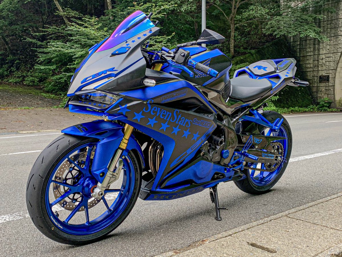 はるねこバイクちゃんねる はるねこ号がメガ進化したぞ かっこよくない 写真下手なのとカスタムした所が 多すぎて写真に収まりきらない 一緒に作業を手伝って 本人ほぼ何もしてない くれた方々ありがとうございました 後日作業風景と はるねこバイクちゃんねる はるねこ号がメガ進化したぞ かっこよくない 写真下手なのとカスタムした所が 多すぎて写真に収まりきらない 一緒に作業を手伝って 本人ほぼ何もしてない くれた方々ありがとうございました 後日作業風景と
