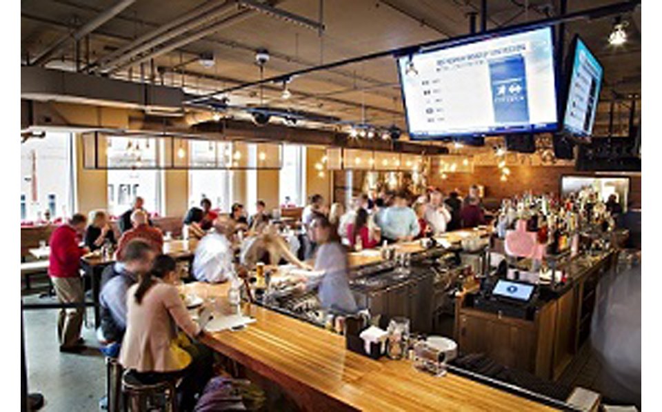 PennCommonsDC's tweet image. Our last #tgif today! C'mon by for our $10 Lunch Meal Deal. Happy Hour kicks off at 4! Find us: ow.ly/6WLN30mOEMg