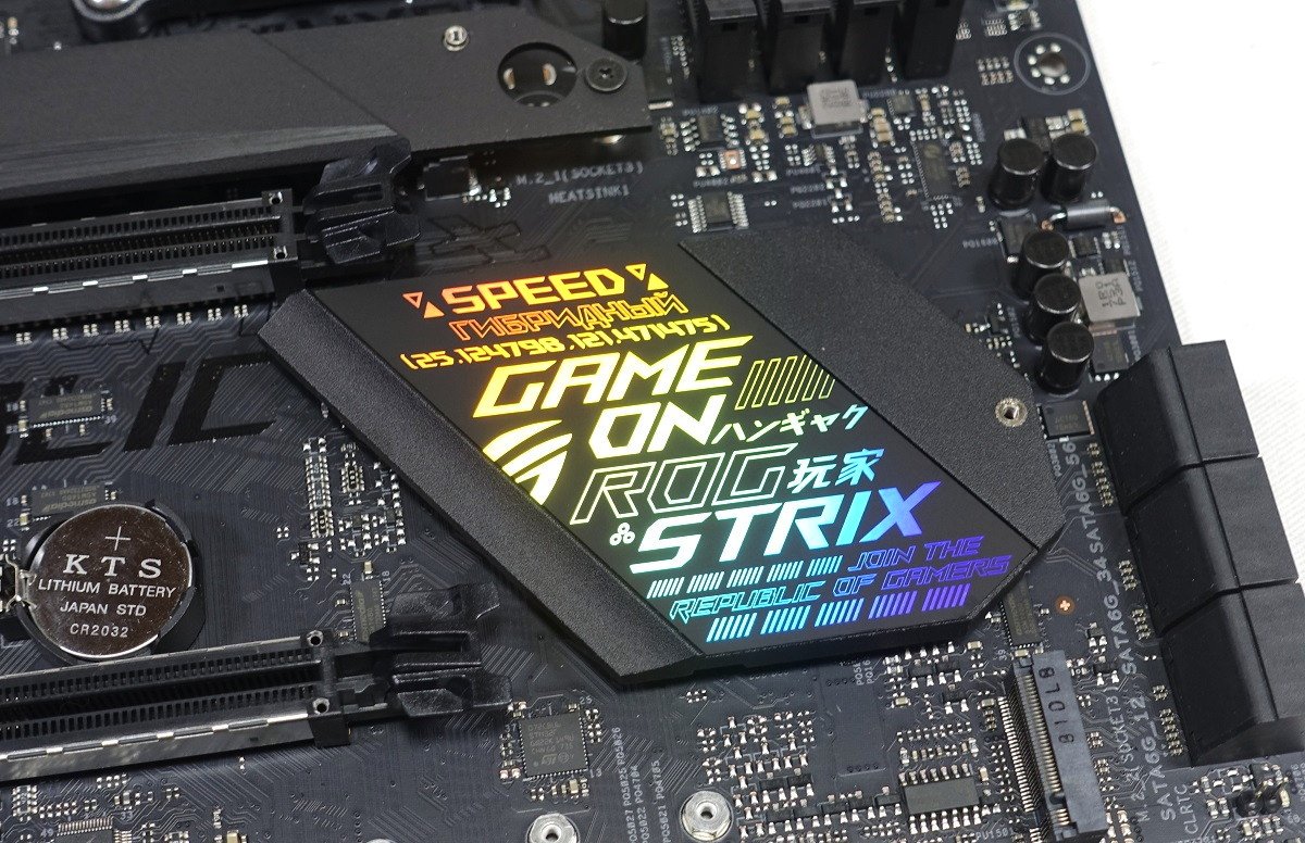 自作とゲームと趣味の日々 No Twitter Asus Rog Strix X570 E Gaming ではレインフォールパターンによってモザイク感が加えられたので 人を選ぶという点は緩和されています 自作とゲームと趣味の日々 No Twitter Asus Rog Strix X570 E Gaming ではレインフォールパターンによってモザイク感が加えられたので 人を選ぶという点は緩和されています
