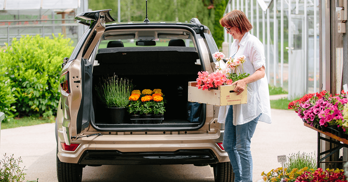 Ste navdušeni vrtičkarji? 👩‍🌾 Potem se boste razveselili vseh nasvetov in vrtičkarskih skrivnosti Metke Ternjak Gomboc 👉 bit.ly/VrtickanjeZMet…