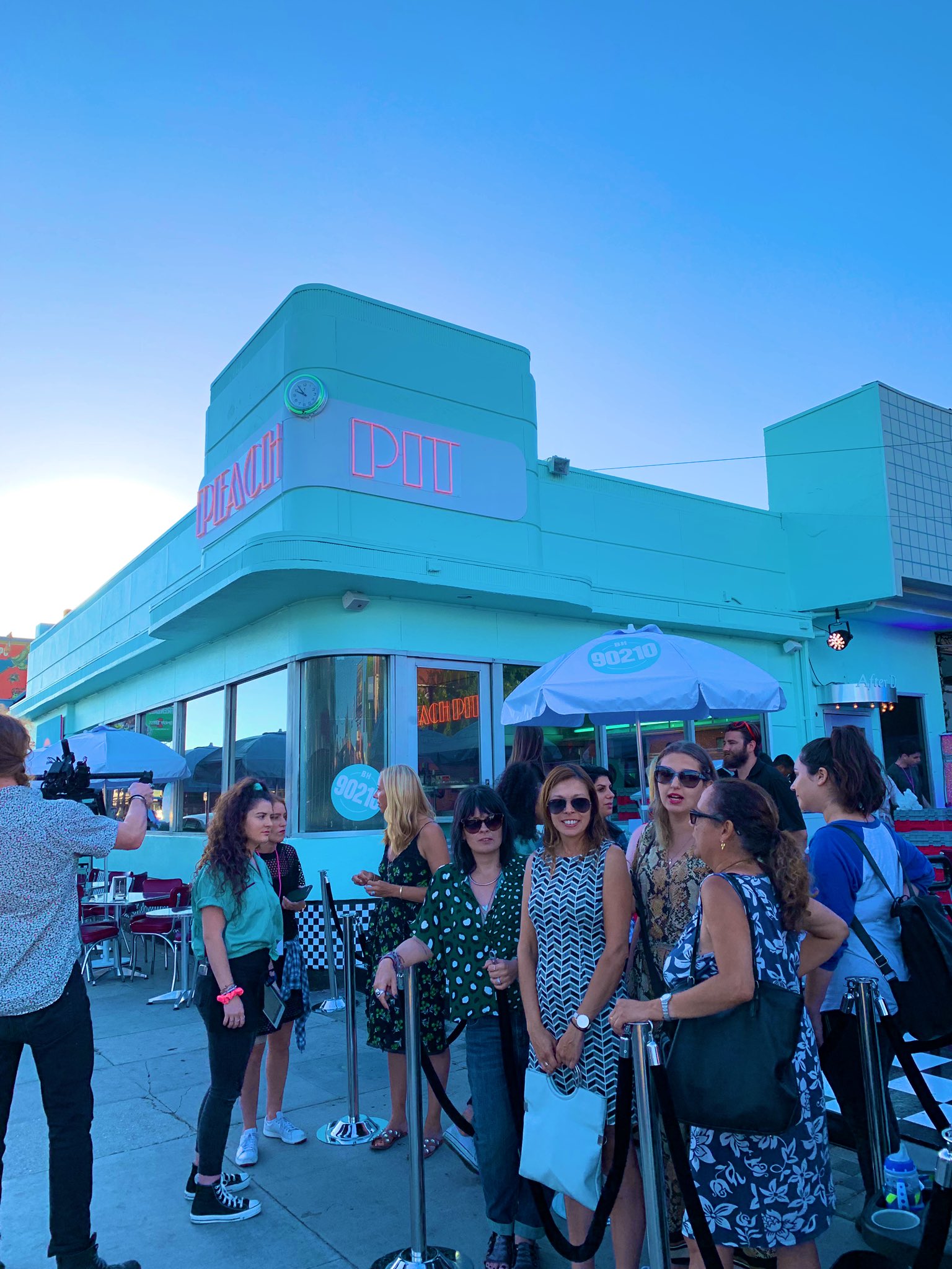 Kara Swisher Though Most People Do Not Walking In La Is The Best Including Best Store Names A Cool Podcast Fan I Ran Into Who Wanted A Real Photo And