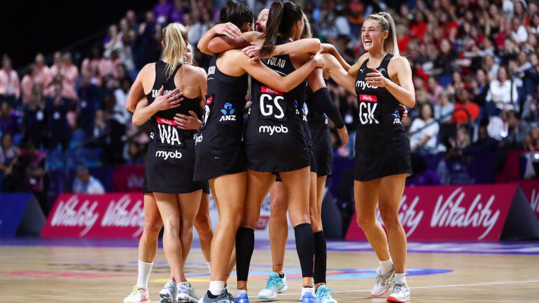 1NewsSportNZ's tweet photo. Silver Ferns win Netball World Cup after brilliant final against Australia
https://t.co/snwvIzWsSm https://t.co/RBbUlcn83G