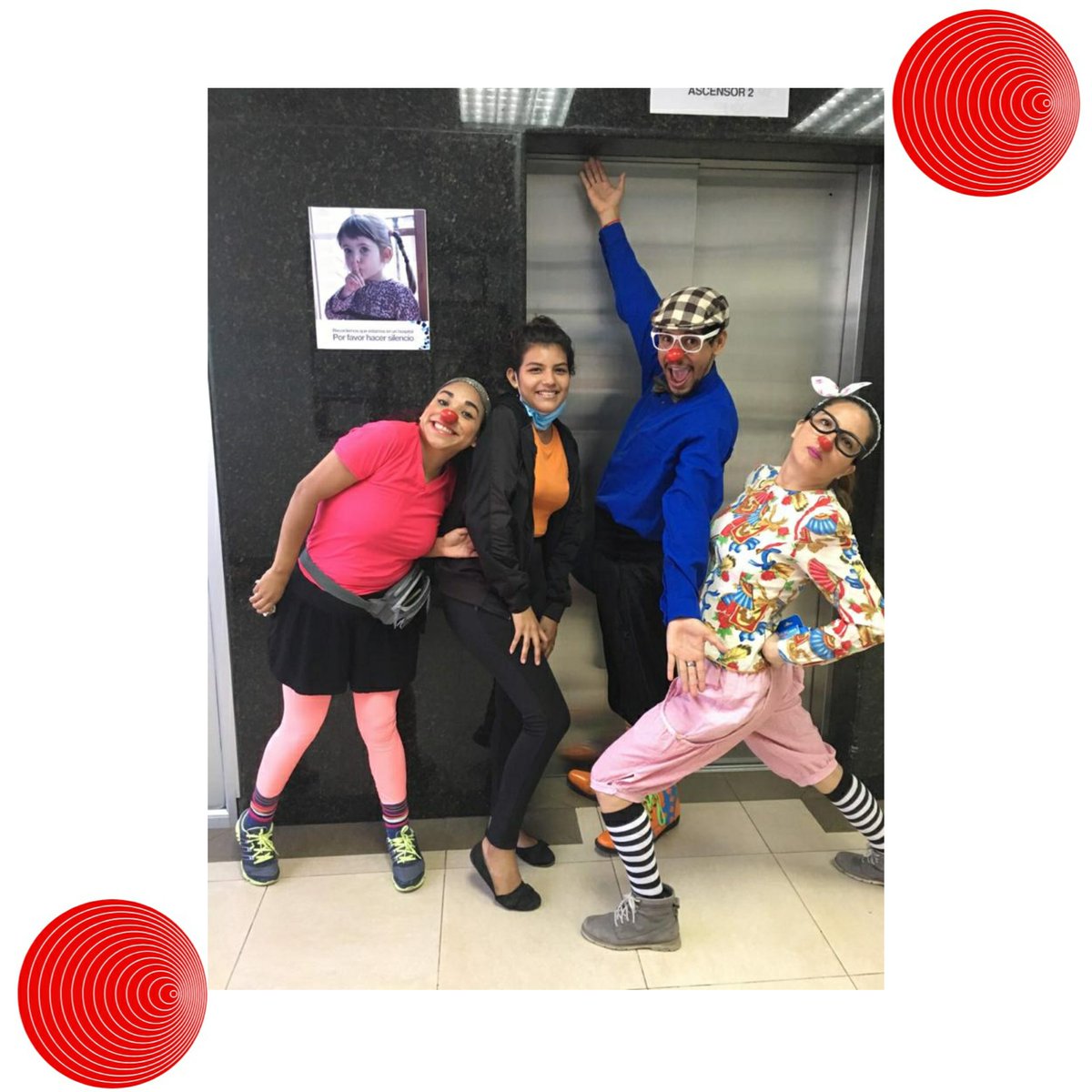ClownTriada's tweet photo. #JugarEsCompartir #JugarEsAcompañar 🔴 
#TriadaClown #ClownsDeHospital https://t.co/I87tiqYShs