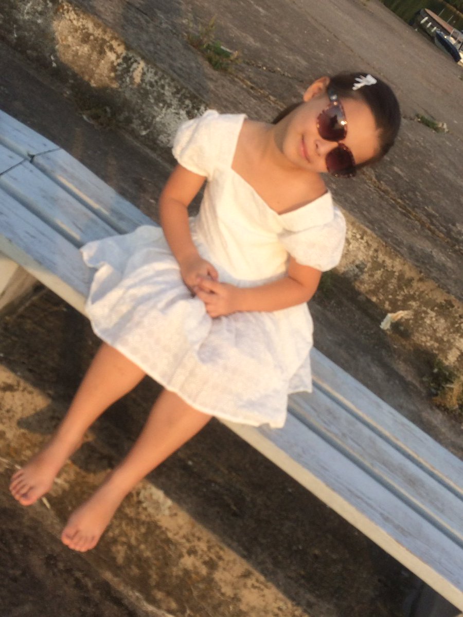 FirstRoom14's tweet image. 