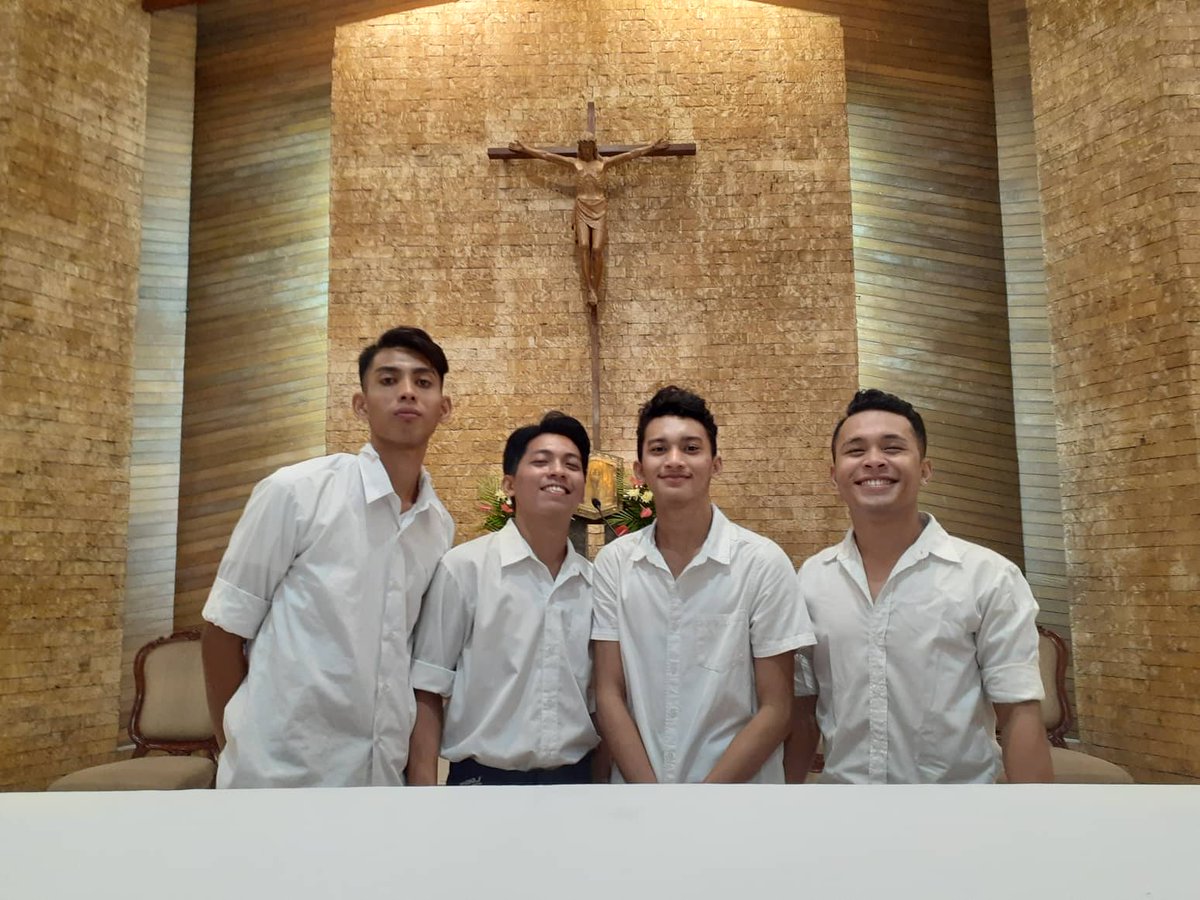 Kinex04's tweet photo. Savio Friends Club Officer`s https://t.co/ZTtnS6uJWL